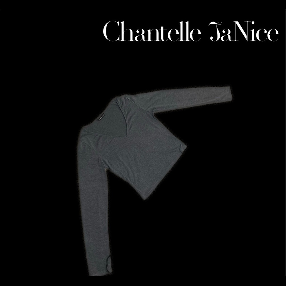 Long sleeve crop top. Charcoal. Size small